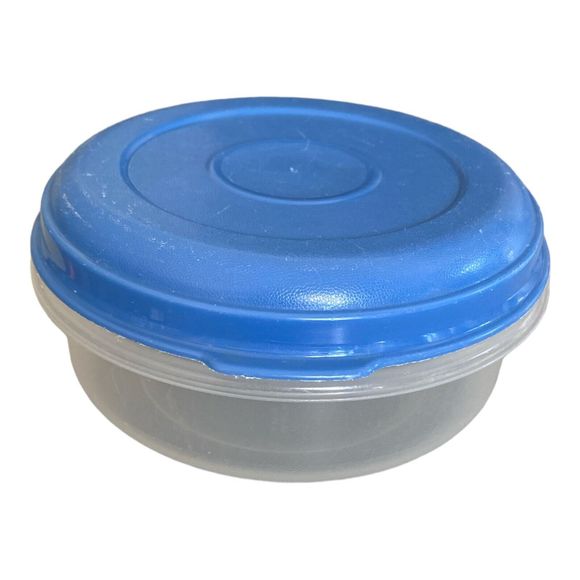 Rubbermaid Kitchen Vintage Rubbermaid Servin Saver 2 Round 8 Pt