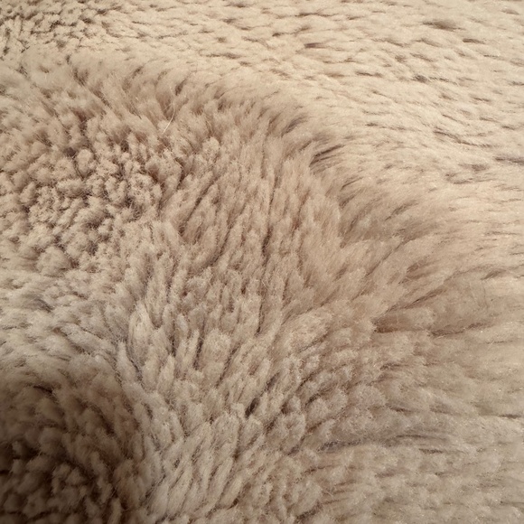 Unhide Bedding Unhide Marshmallow Blanket In Beige Poshmark