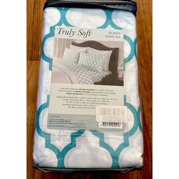 Truly Soft Bedding Truly Soft Queen Size Sheet Set White Light Blue