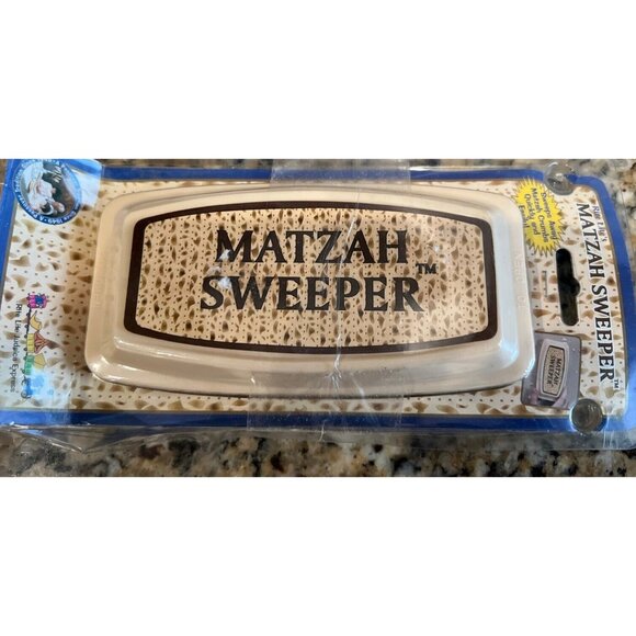 Kitchen Handheld Matzah Sweeper Passover Jewish Gifts Gag Crumb