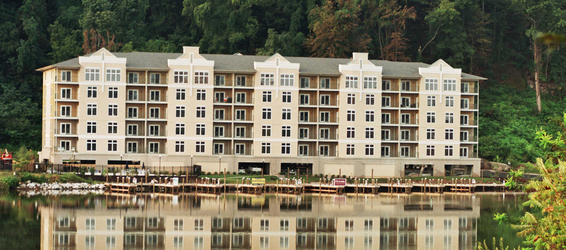 River Towne Condominiums Design Innovation Architects