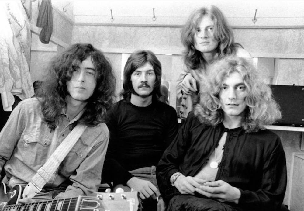el TEMAZO acústico del día "The Battle of Evermore" de Led Zeppelin