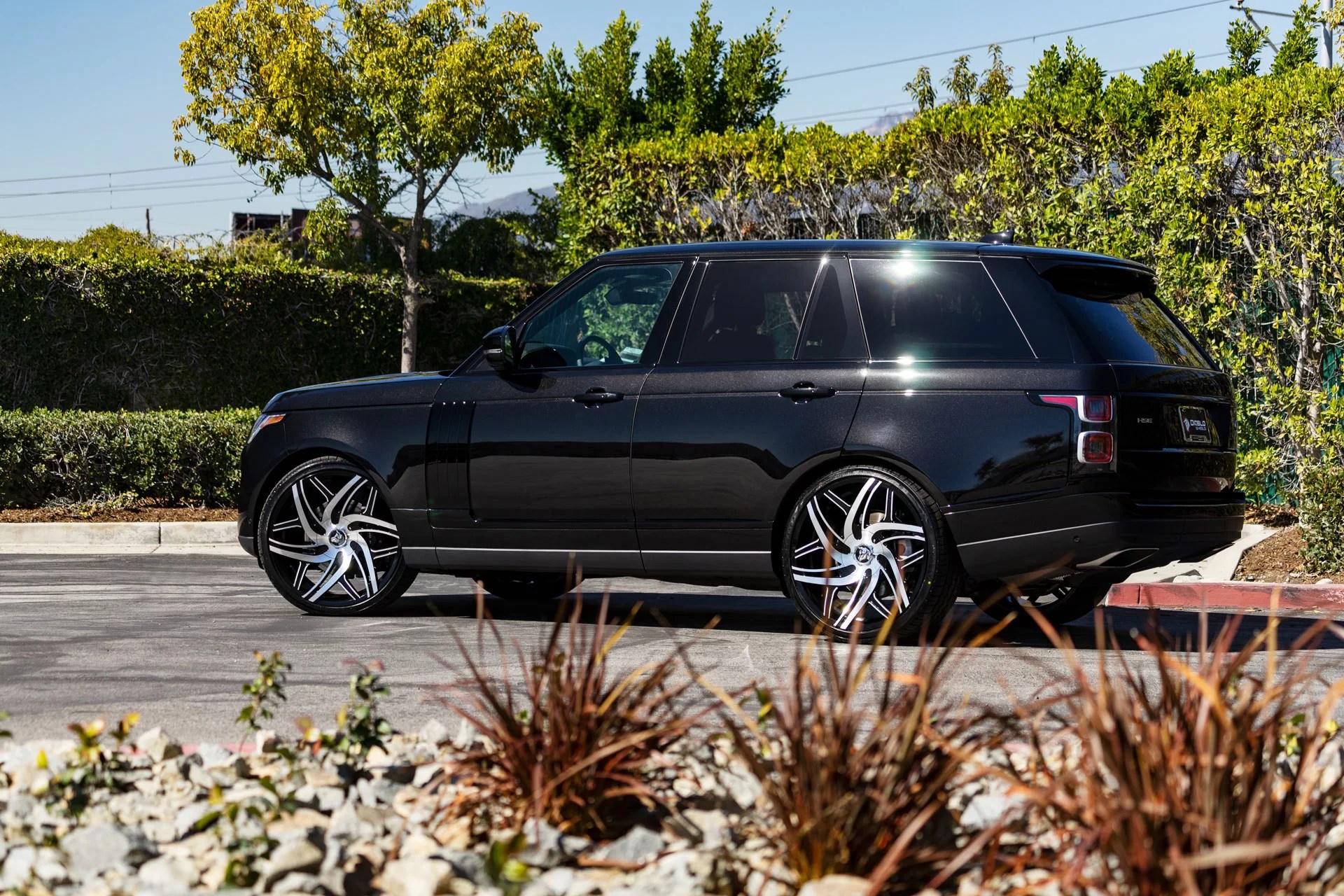 Range Rover Wheels 24x10 Hurricane Diablo Wheels
