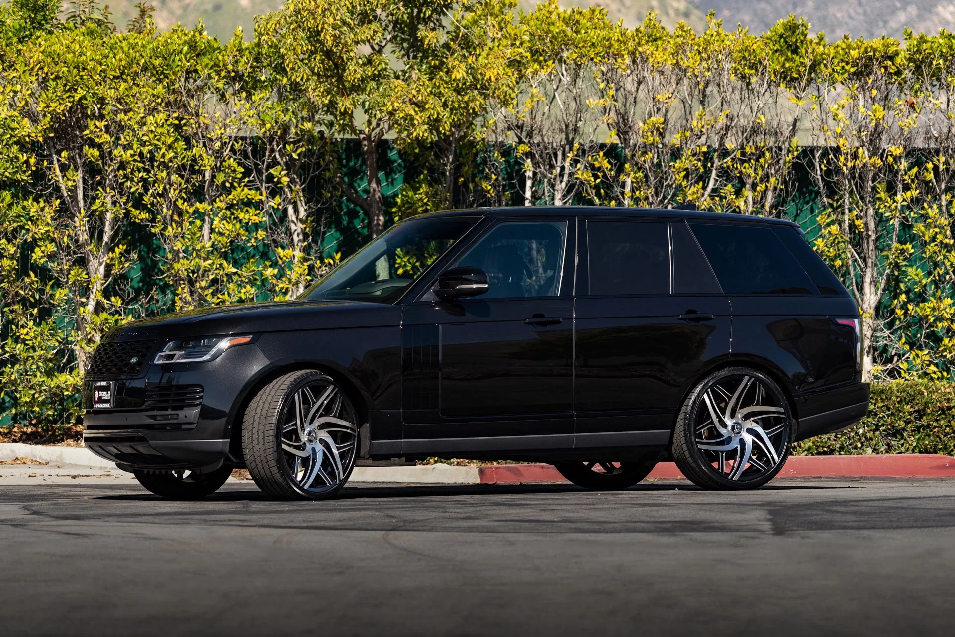 Range Rover Wheels 24x10 Hurricane Diablo Wheels