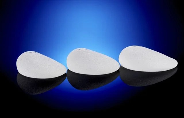 Implantes mamarios Perfiles Diagonal Centro Quirúrgico Córdoba