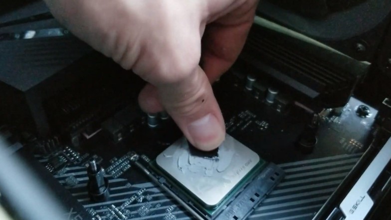 How to Remove Thermal Paste DiamondLobby