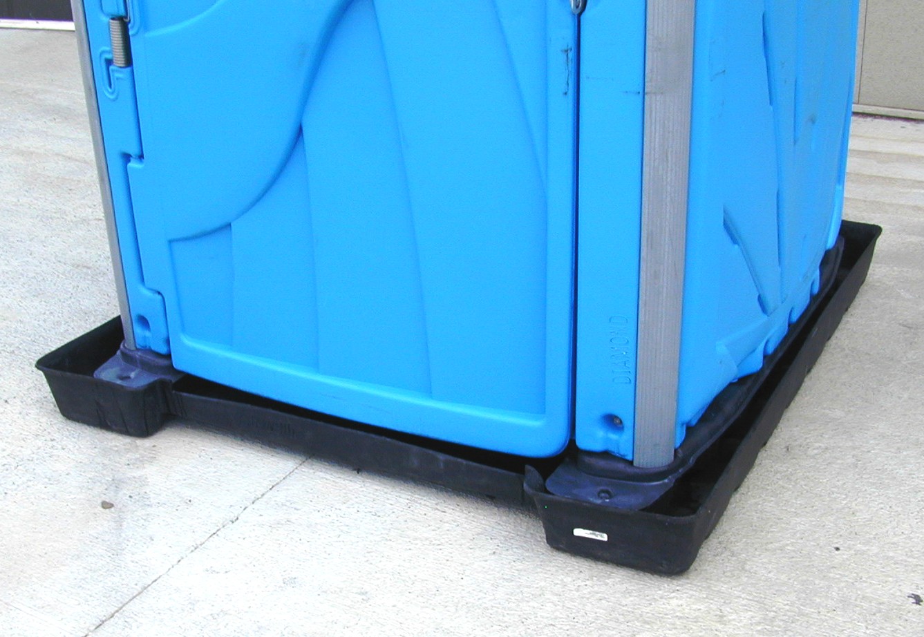 Spill Containment Trays Diamond Provides