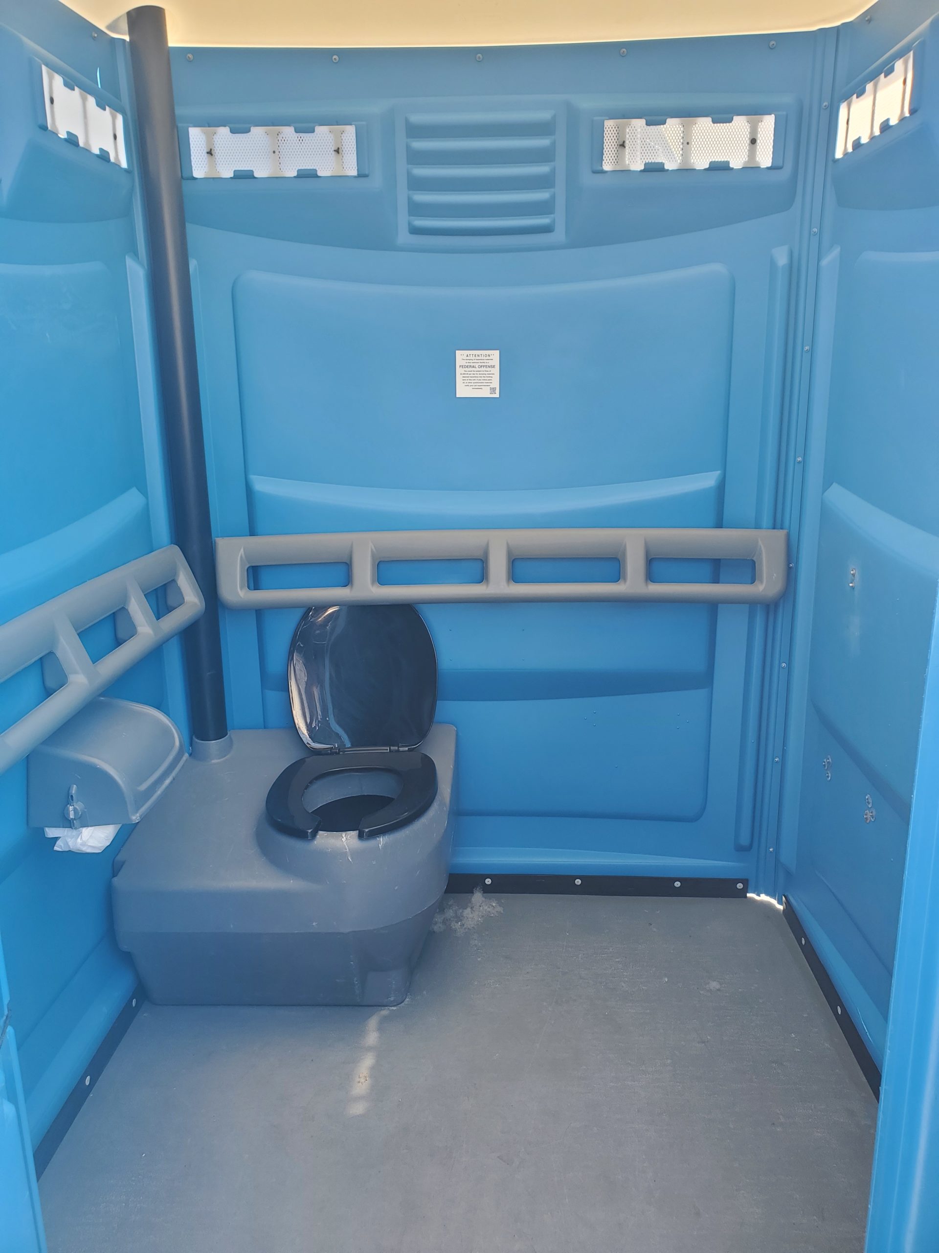 Porta Potty Rental Diamond Provides