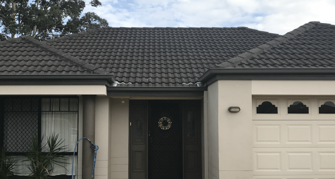  Diamond Roof Tiling