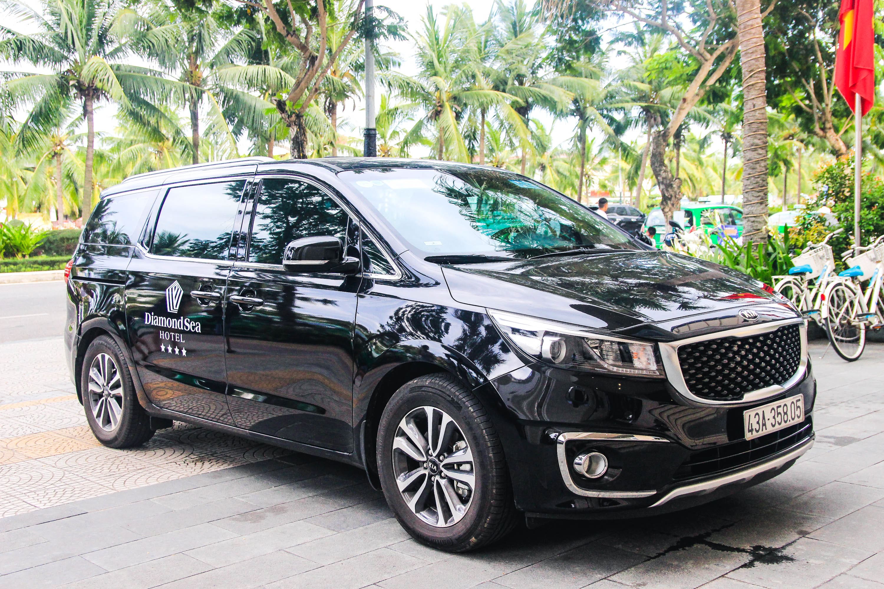 Shuttle Bus & Private Transportation