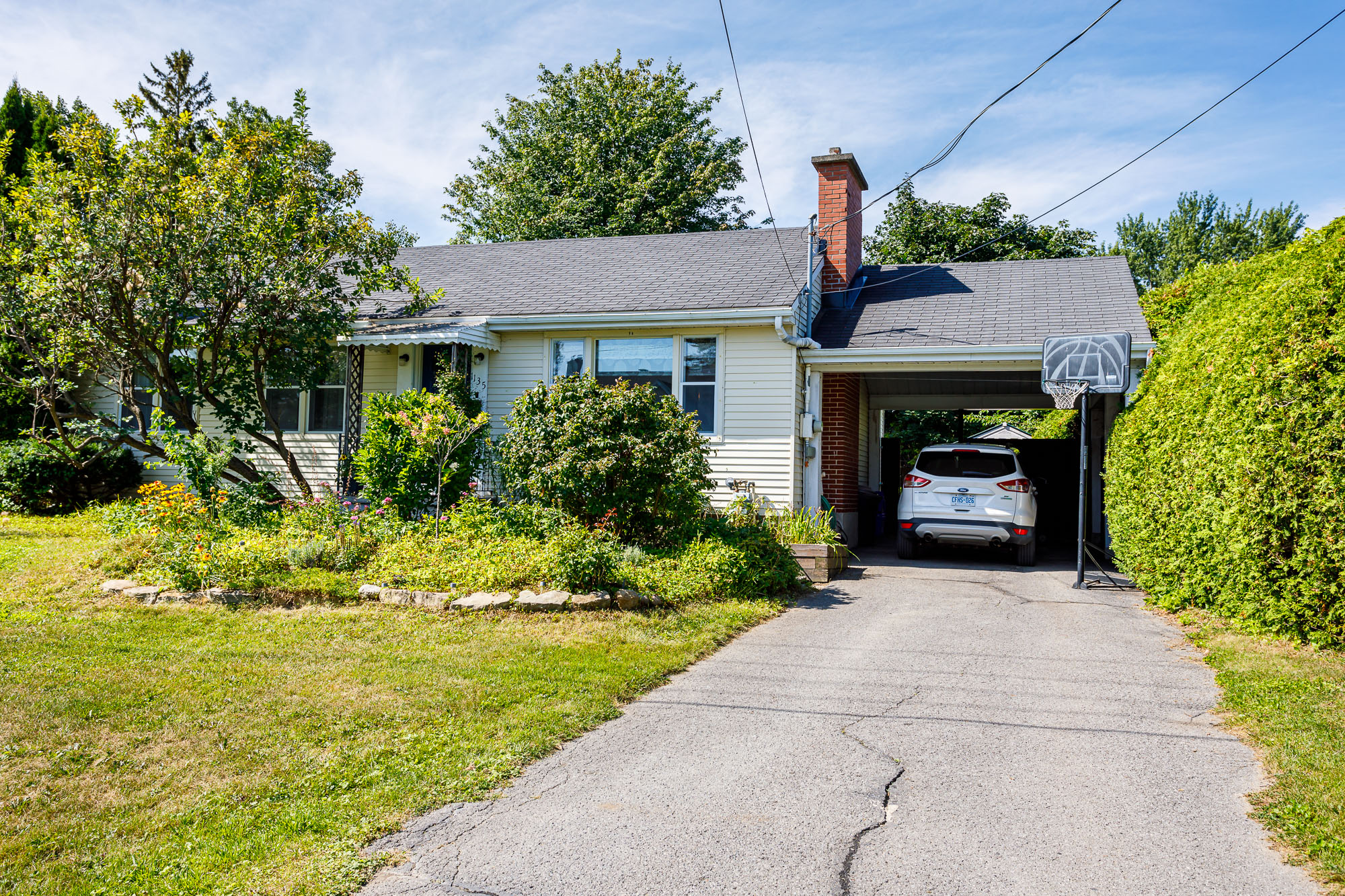 Bungalow with Large Lot For Sale in Carleton Heights SOLD Ottawa