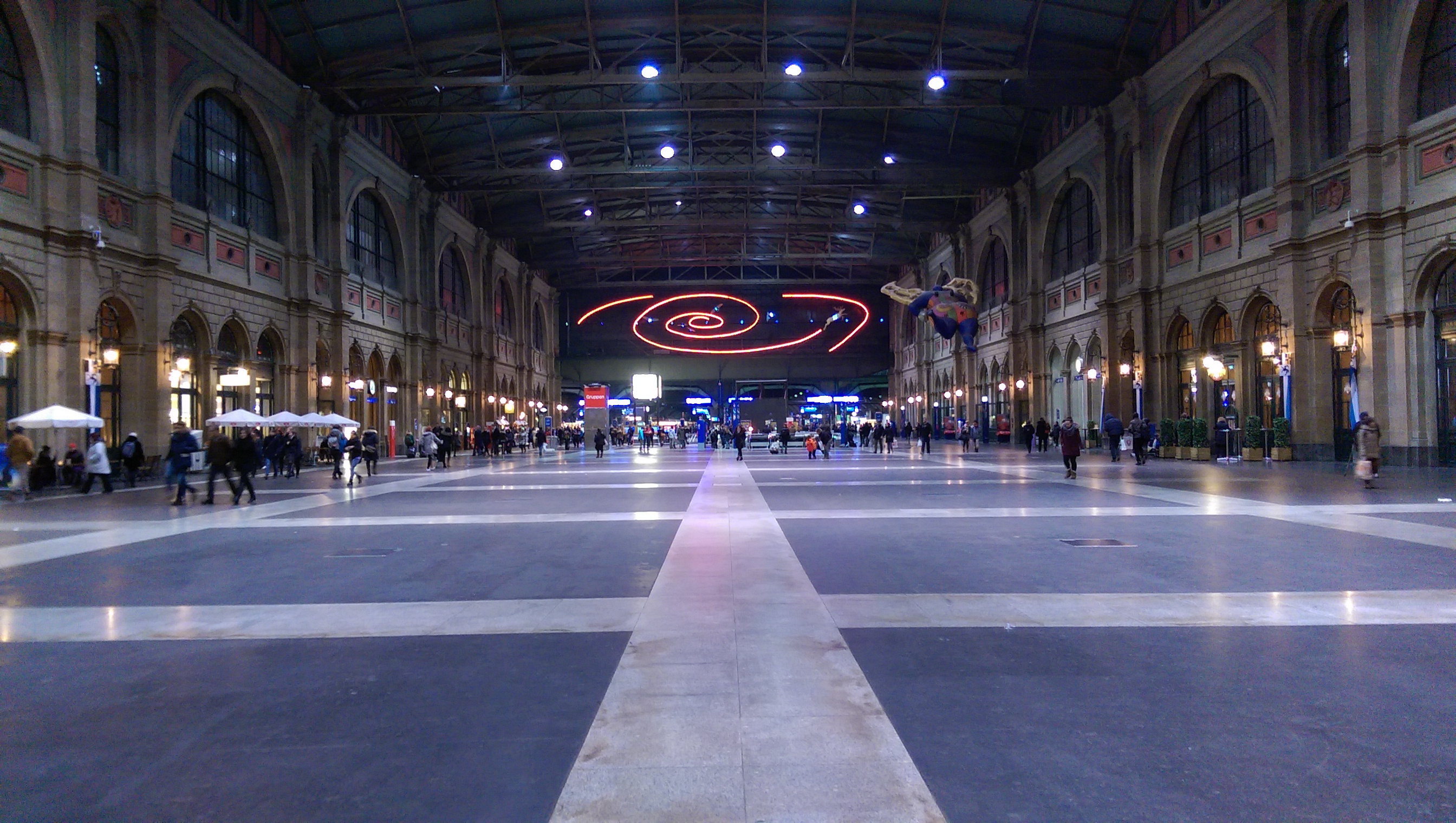 That favorite image of Zurich HB Out of Ambit