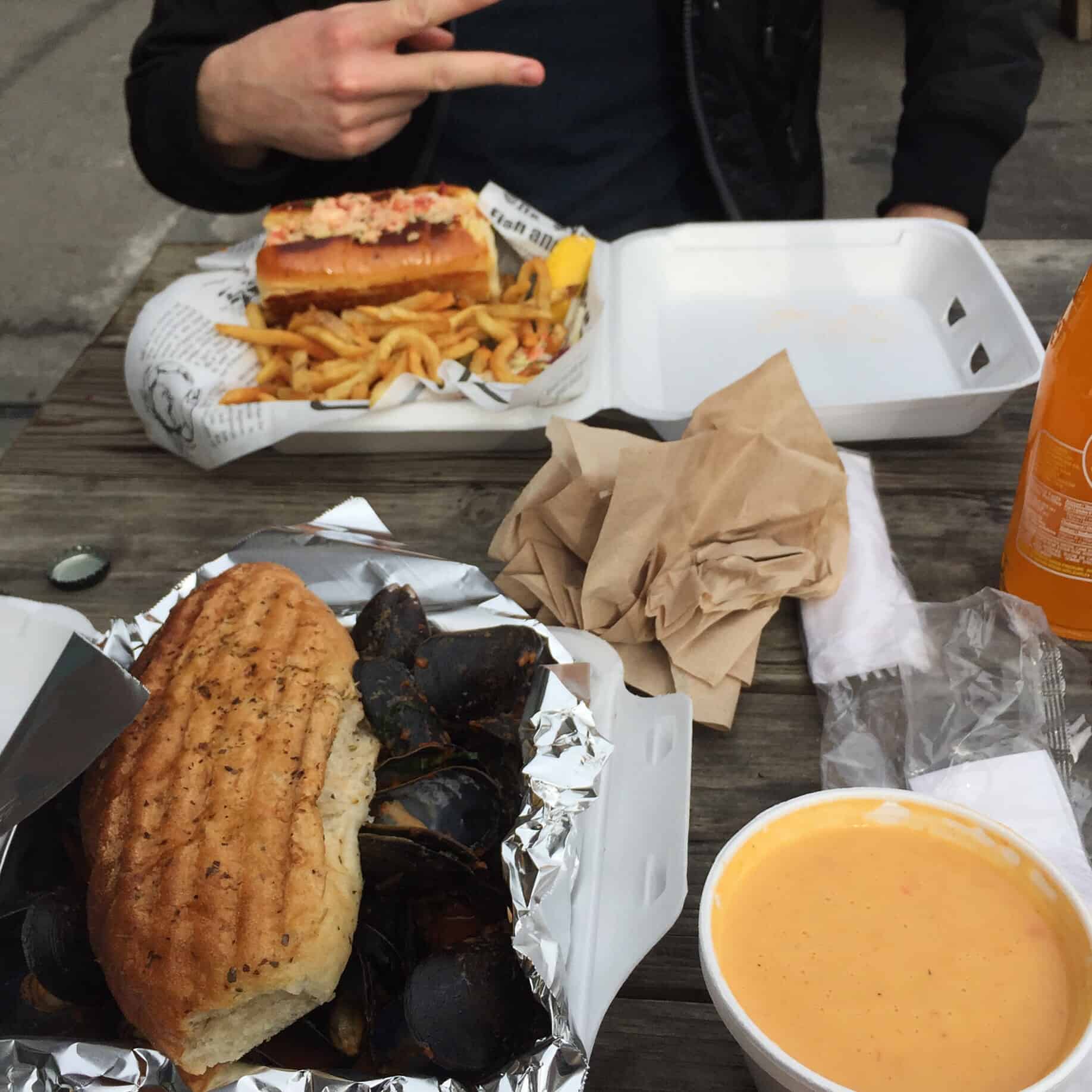 13 Best Cheap Food Spots in Toronto You Must Visit