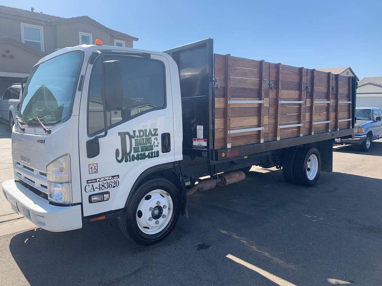 Diaz Hauling Junk Removal and Demolition Haulers Hayward, CA