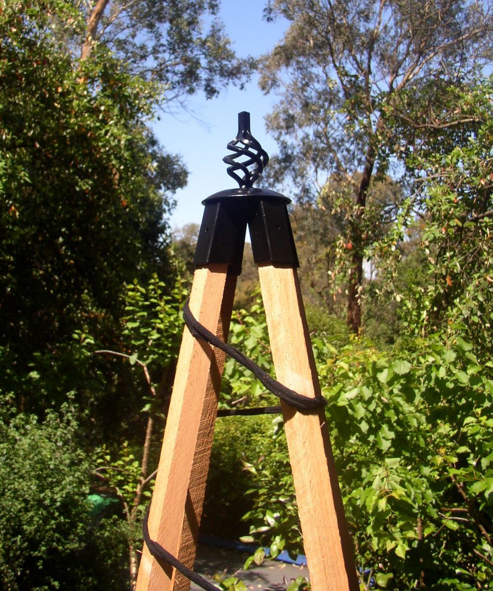 Obelisk topper Finial spiral design Dibber&Boots