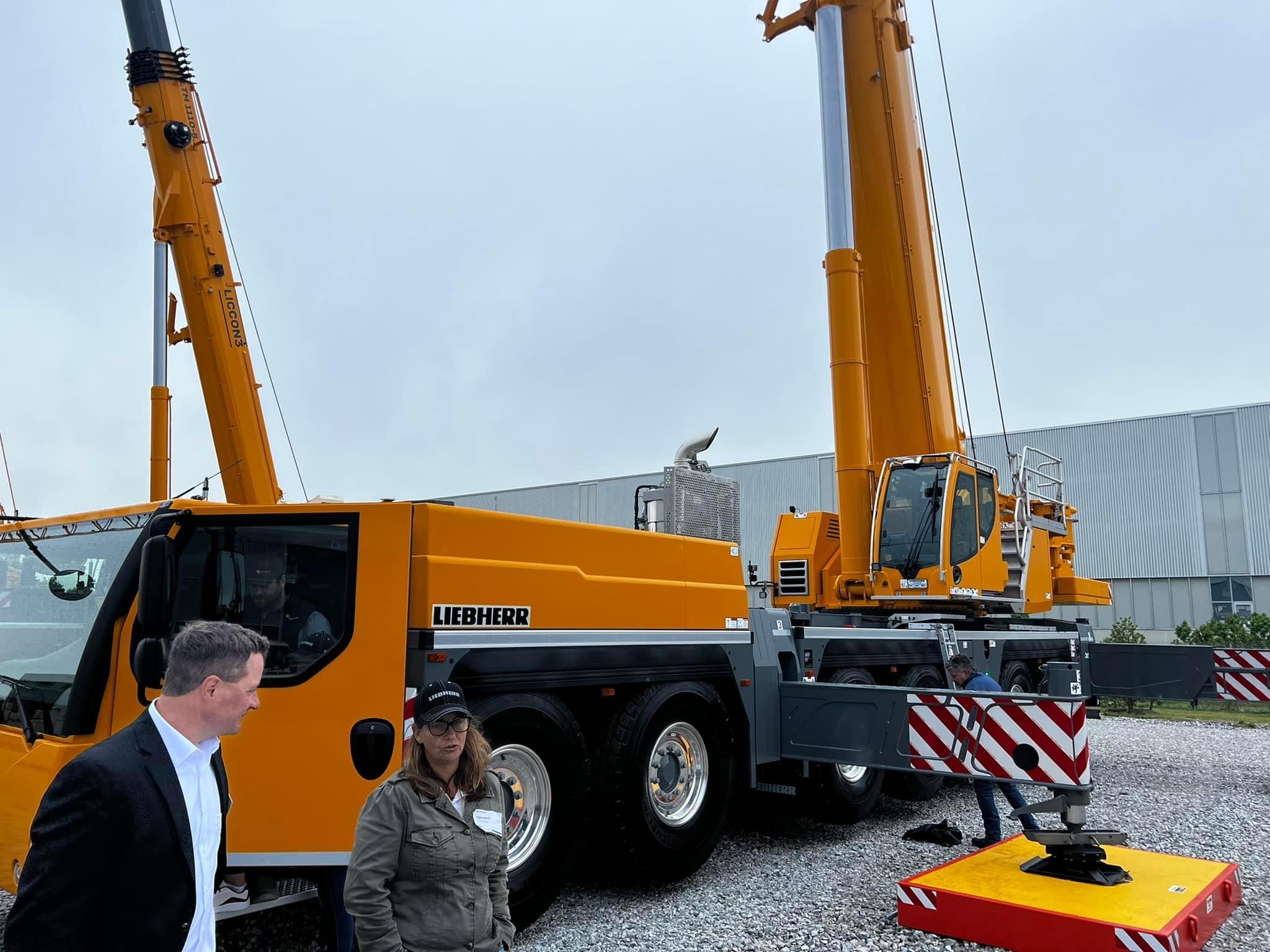 Liebherr Hosts Customer Day in New Newport News, VA Facility