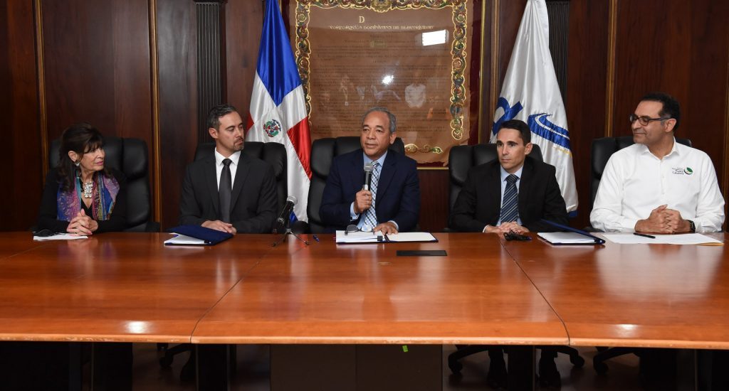 CDEEE contrata a General Electric para mantenimiento de Punta Catalina
