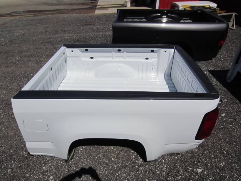 New 15C Chevy Colorado/GMC Canyon 6' White Takeoff Truck Bed, Dick's