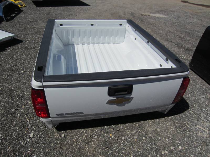 New 15C Chevy Colorado/GMC Canyon 6' White Takeoff Truck Bed, Dick's