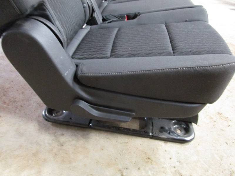 0713 Chevy Suburban/GMC Yukon XL OE Black/Ebony Cloth 2nd Row Rear