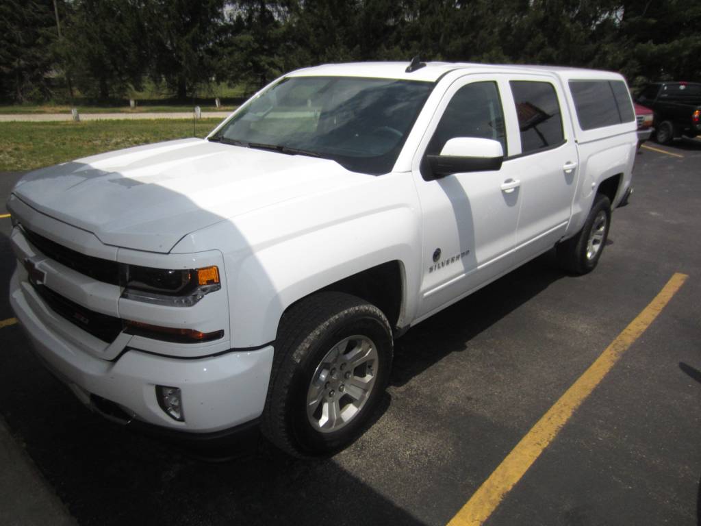 Photo Gallery 1418 Chevy Silverado & GMC Sierra Trucks The All New