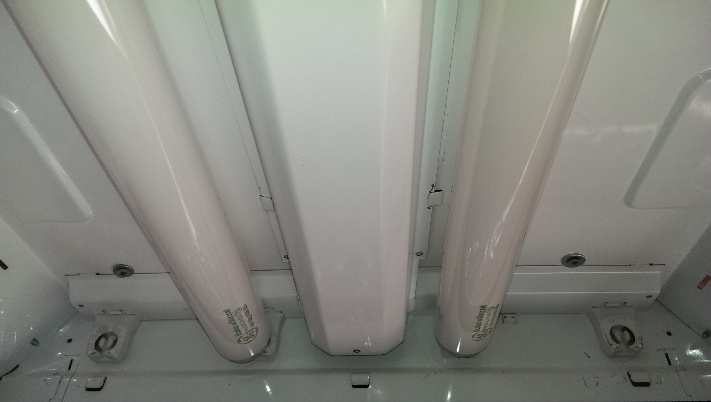 Fluorescent Ballast Replacement - Did It Myself