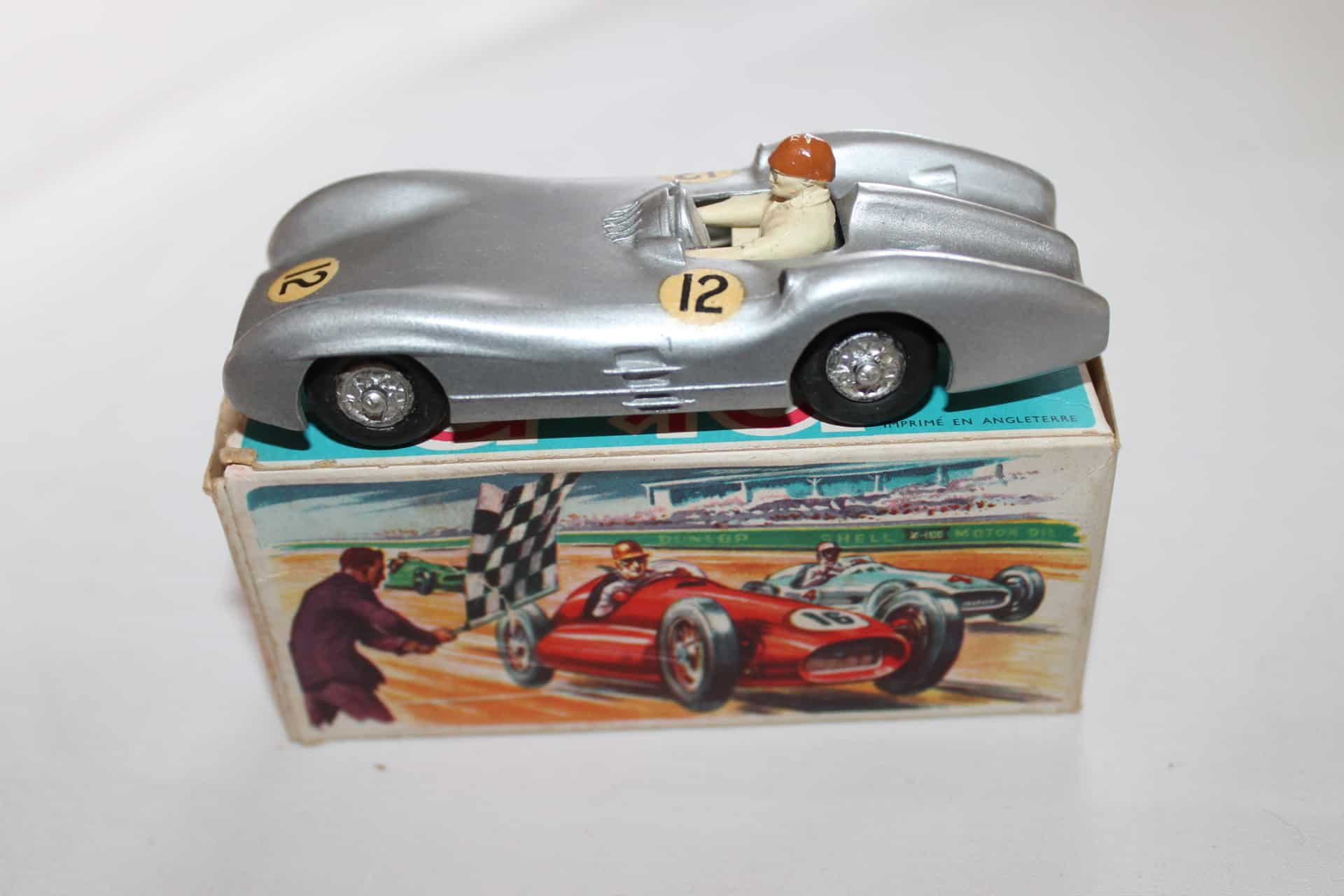 Crescent 1284 Mercedes Benz 2.5 litre Racing Car Diecast