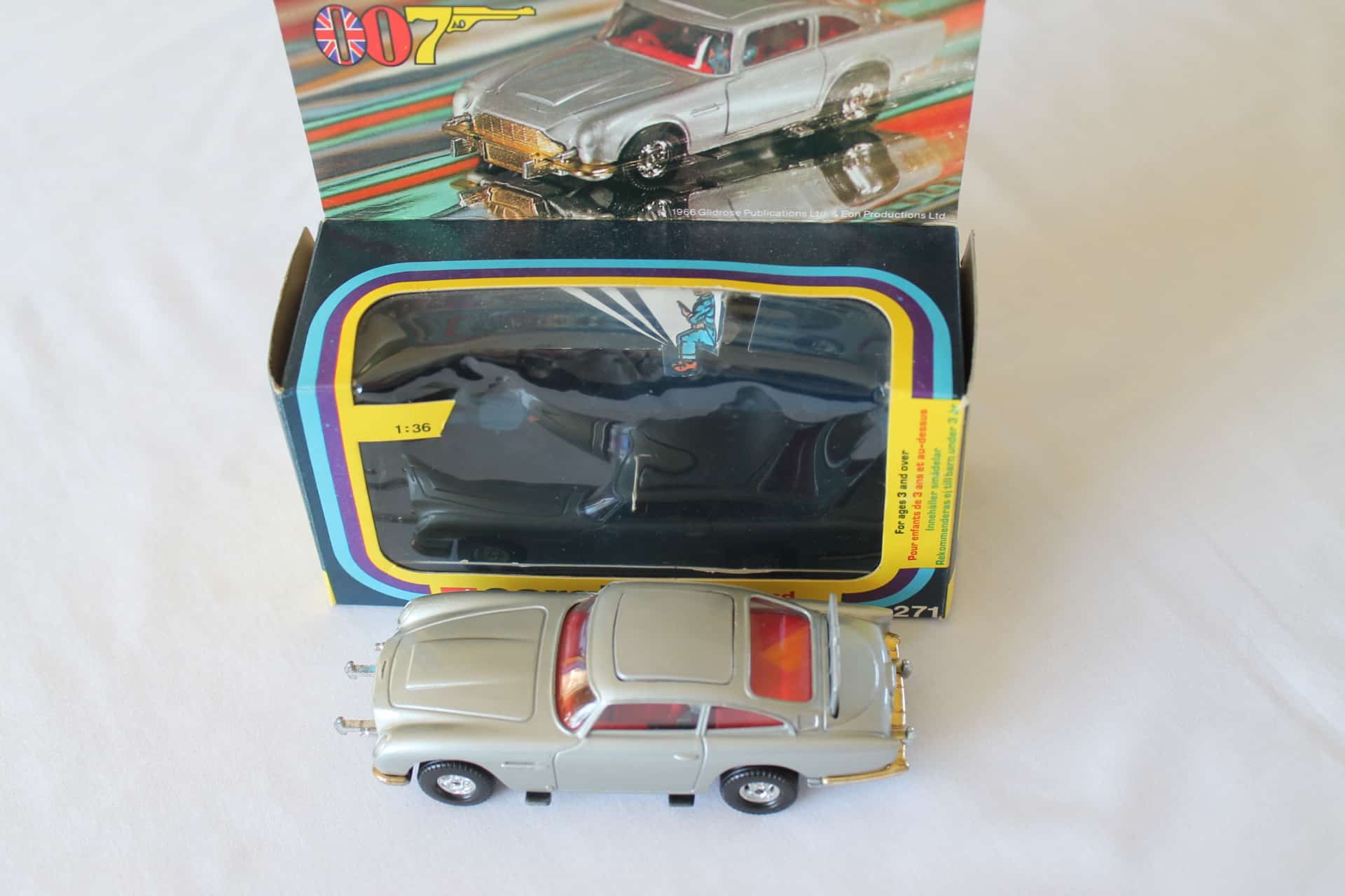 Toys 271 'James Bond' Aston Martin Diecast