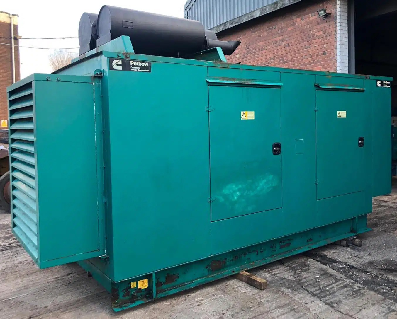 200 Kva Cummins/Stamford Acoustic generator Eagle Generators
