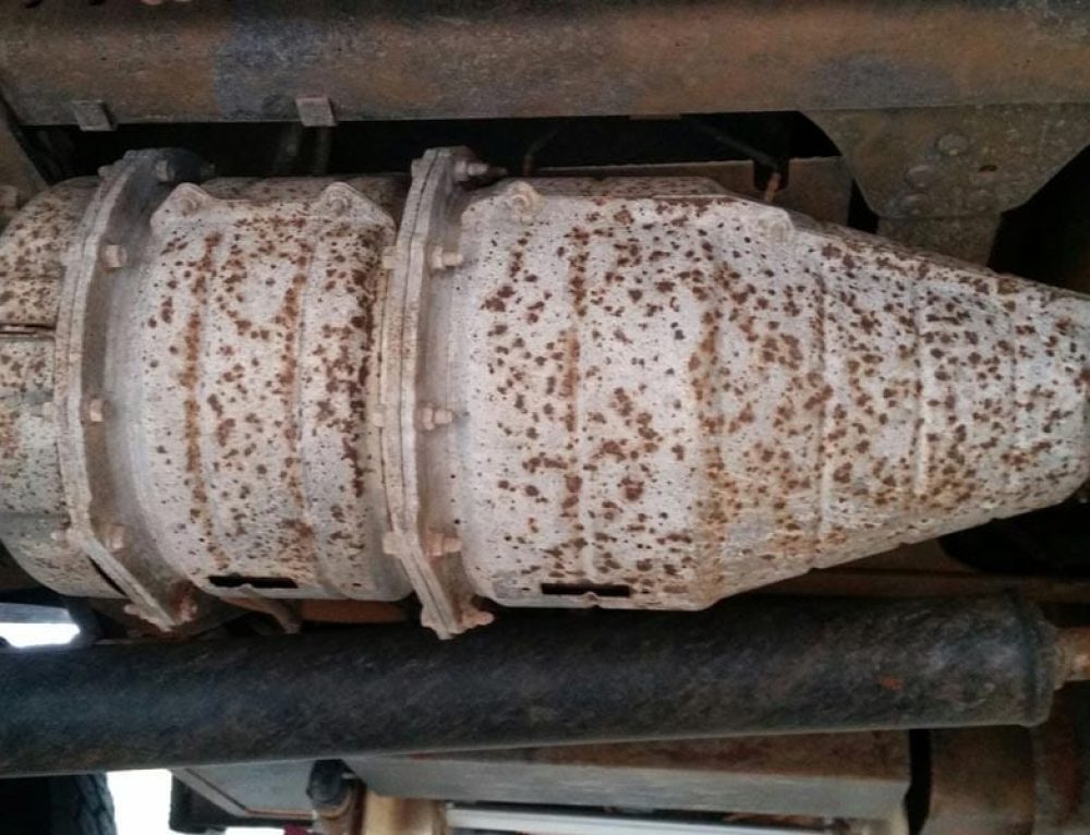 Diesel engine oil sludge buildup can destroy your engine Stop Diesel