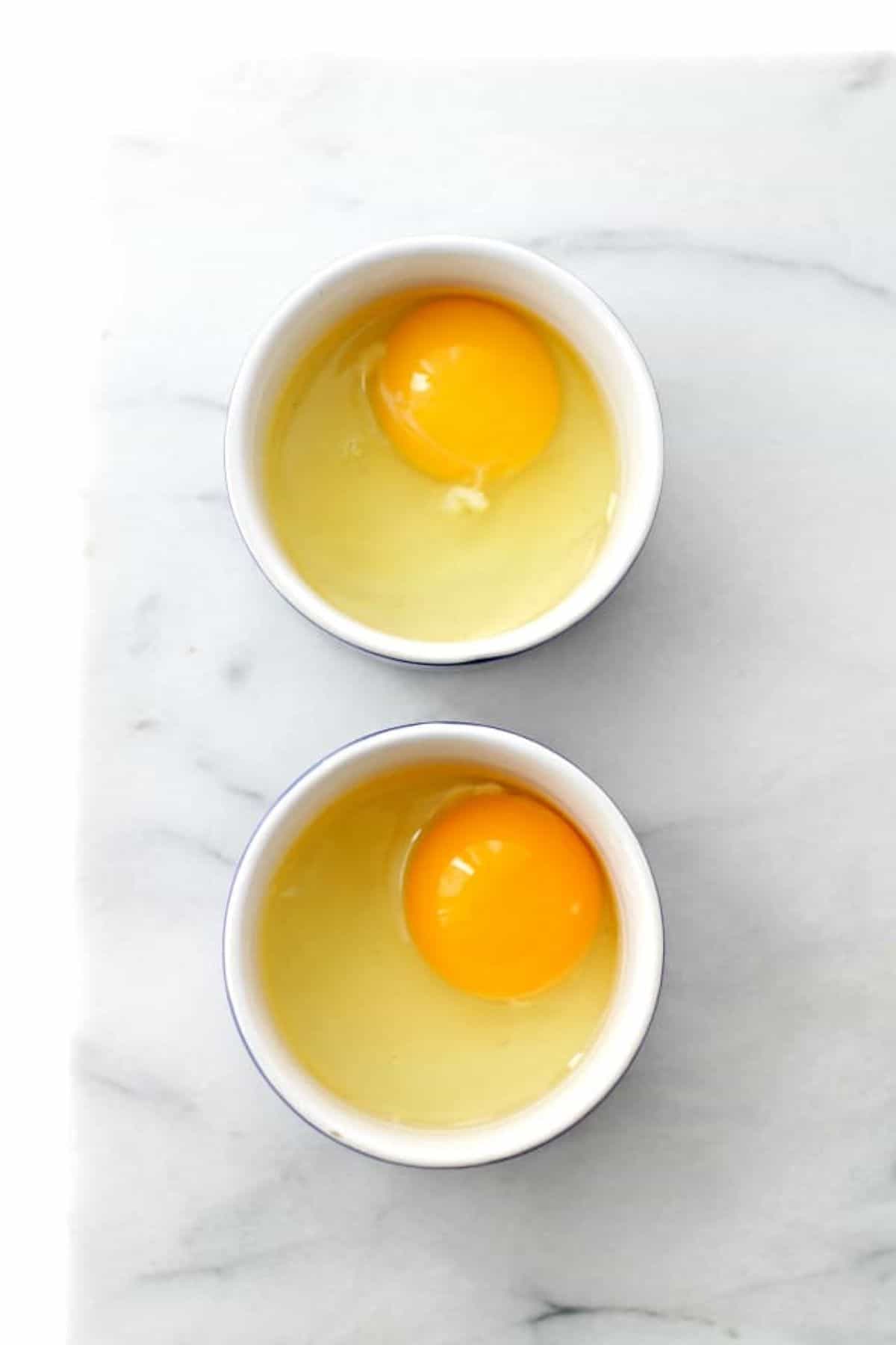 Perfect Poached Eggs with Salmon and Cheese Sauce Diethood
