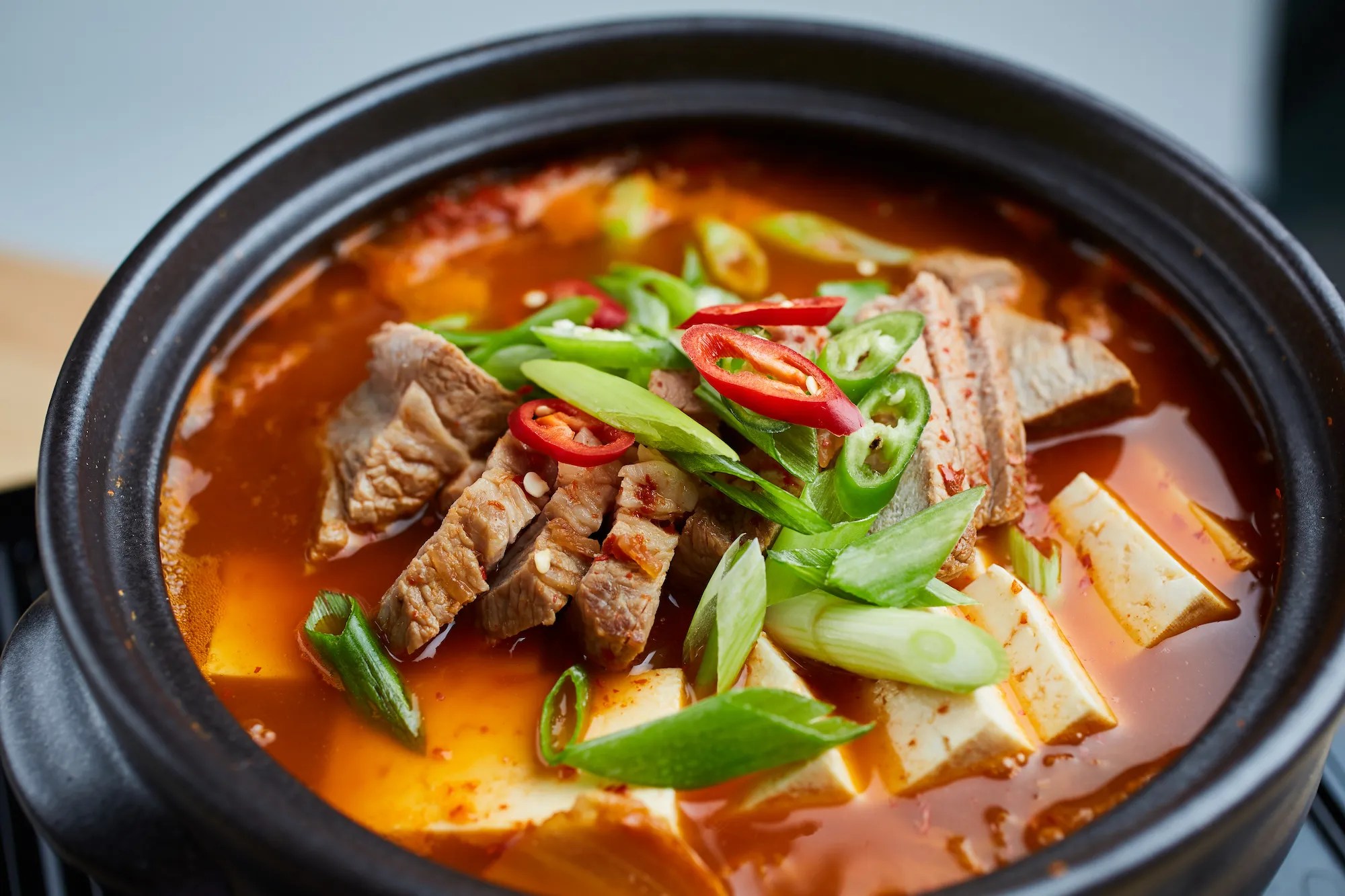 Resep Sup Kimchi Jjigae Makanan Favorit Namjoohyuk Diet Partner