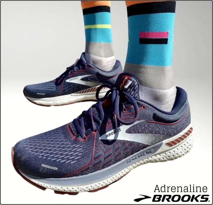 Brooks Adrenaline vs HOKA Arahi (Key Differences)