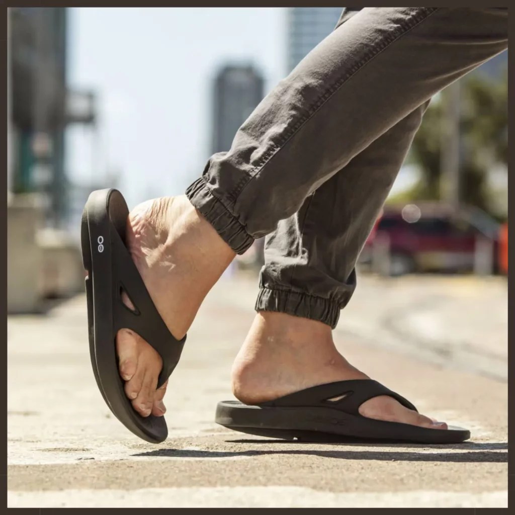 6 (Six) Main Differences Between OluKai and OOFOS Sandals