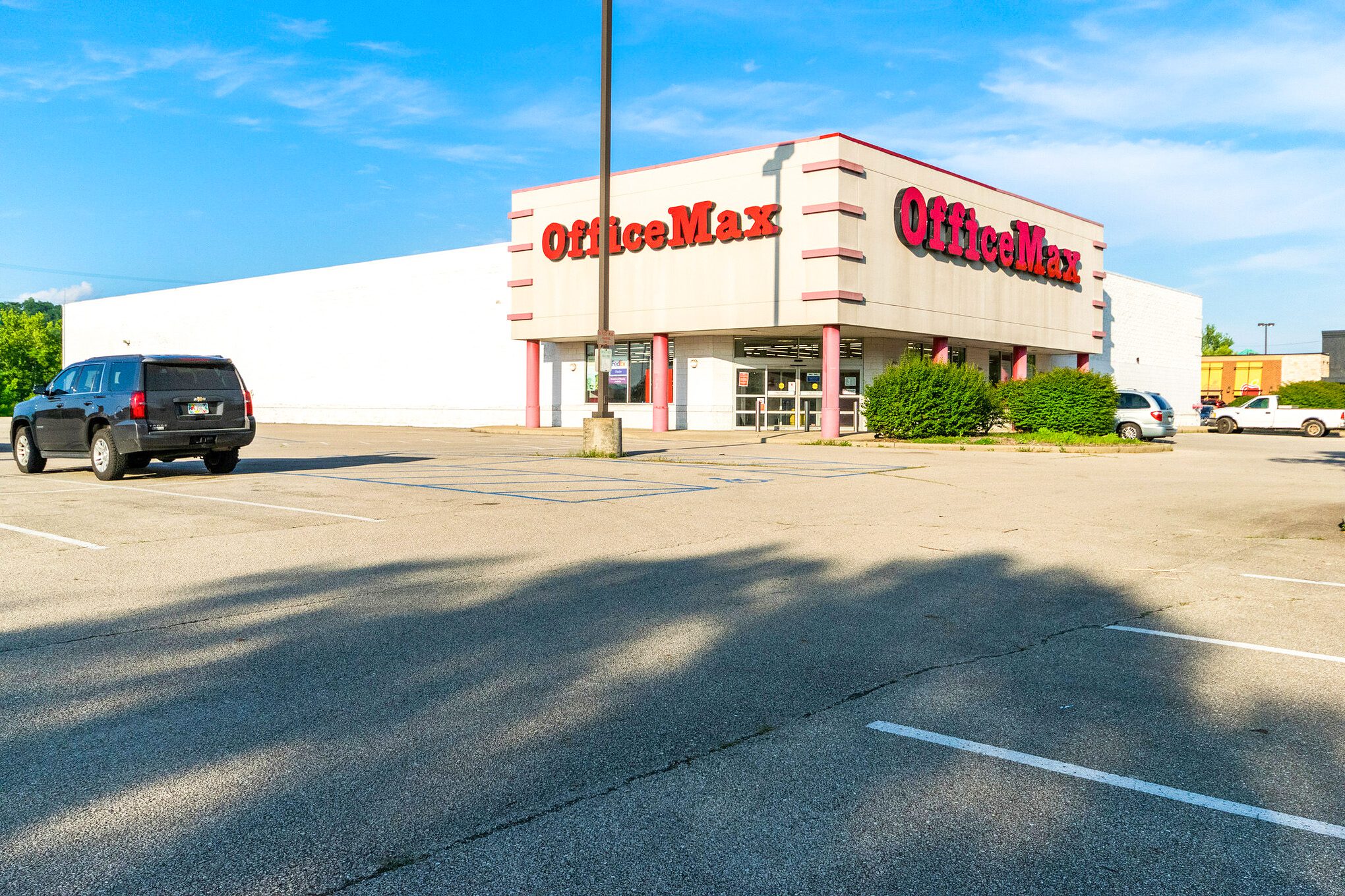 Diffie Retail Dark OfficeMax Ashland, KY