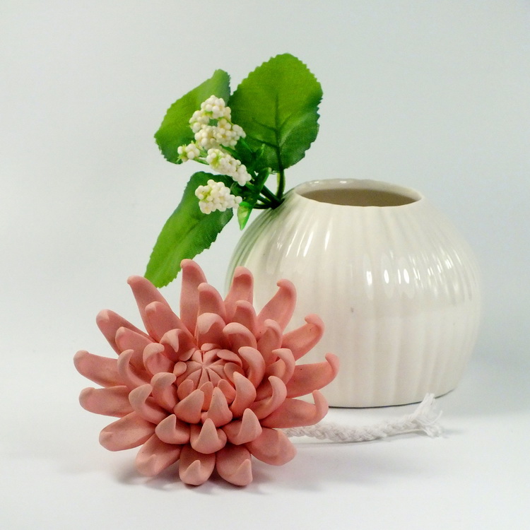 Ceramic flower Reed diffuser for home decoration GreenLIfe Aroma House