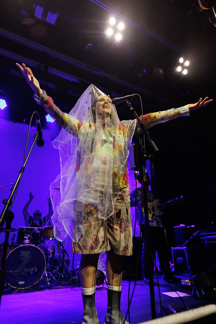 FOTOBOM RUBBLEBUCKET + LUNAR VACATION BIG NIGHT LIVE Dig Bos