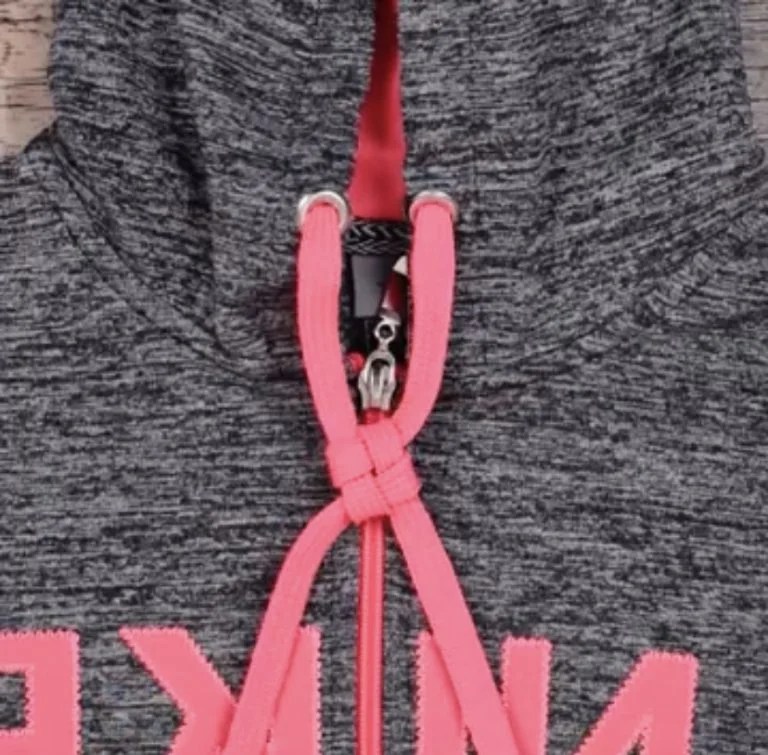 How to Tie Hoodie Strings? 10 Stylish Hoodie String Knots You Can Try Today