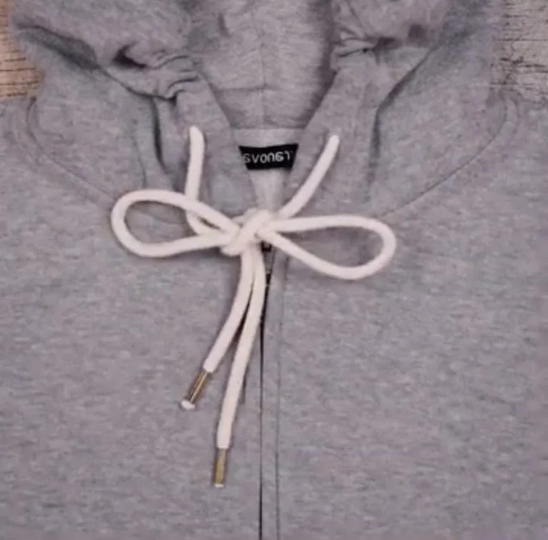 How to Tie Hoodie Strings? 10 Stylish Hoodie String Knots You Can Try Today