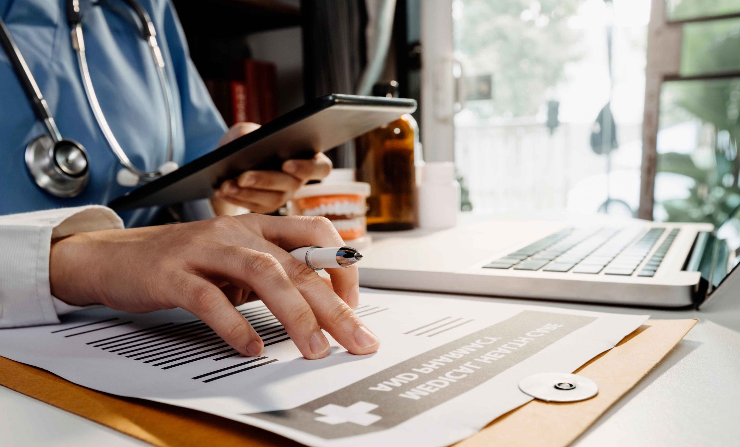 IoT remote patient monitoring cuts staff exposure & PPE use • DigiBanker
