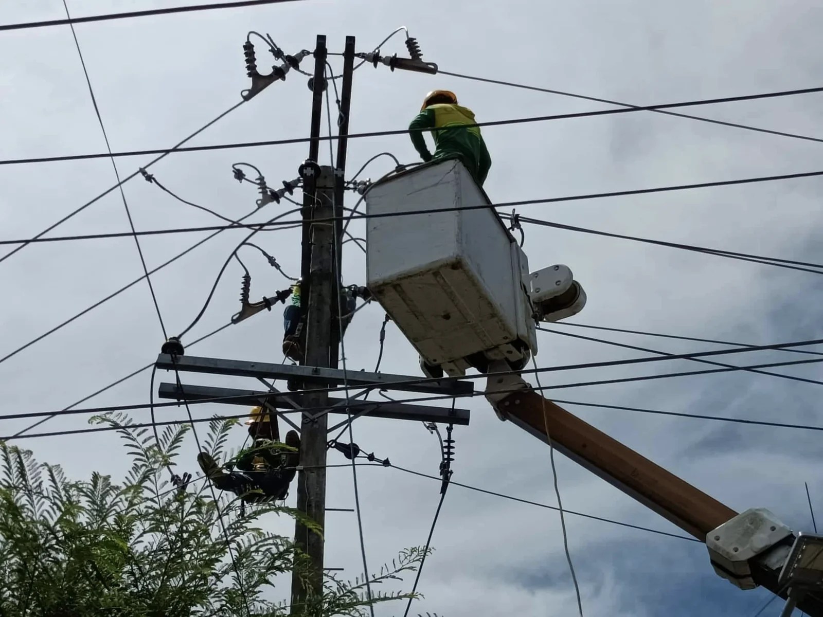 12hour power interruption in parts of Bacolod Sunday Digicast Negros