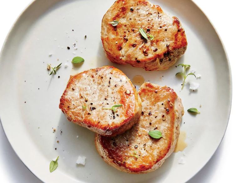 Cách làm thịt thăn áp chảo mềm ngọt chẳng kém beefsteak