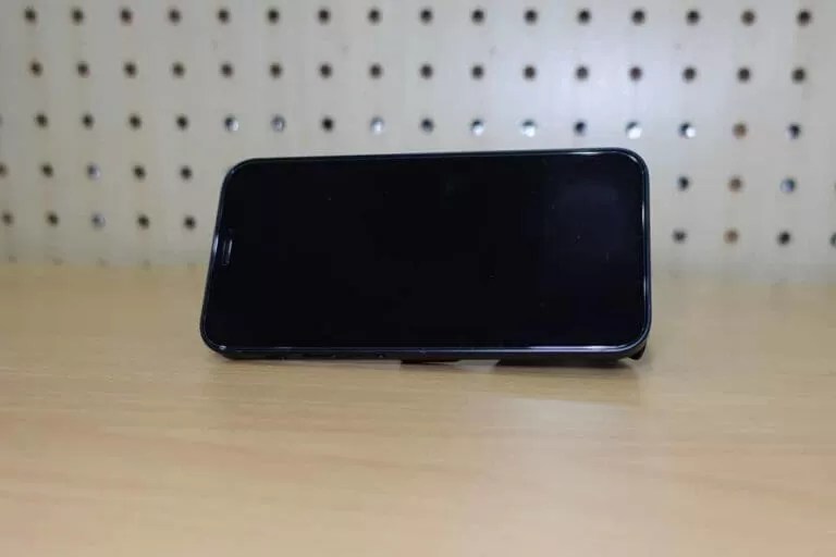 iPhone12miniにもマグネット式MOFTが最高！MagSafeに対応！