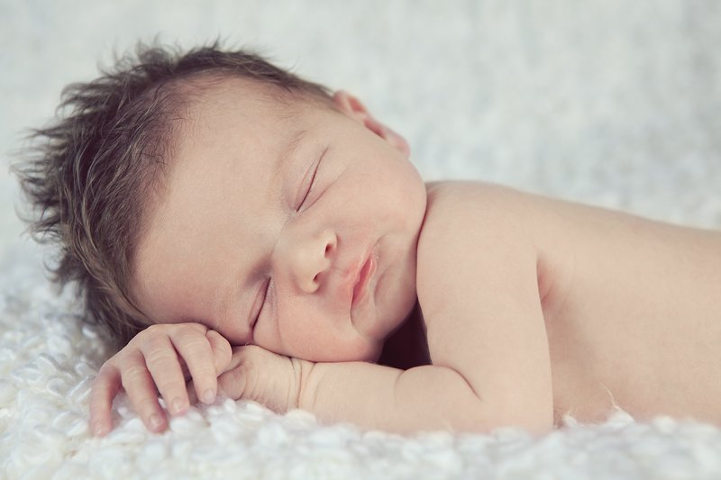 Séance Naissance Nouveauné bébé Lambesc Maëlys