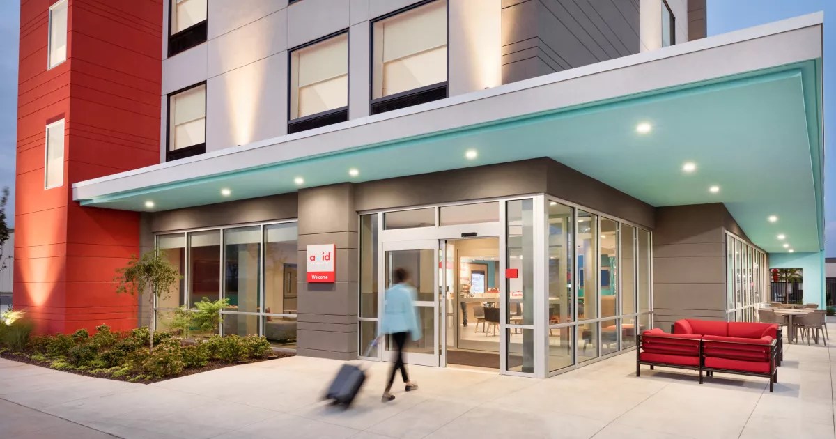IHG® Rewards Earn extra rewards at avid™ Hotels Register now