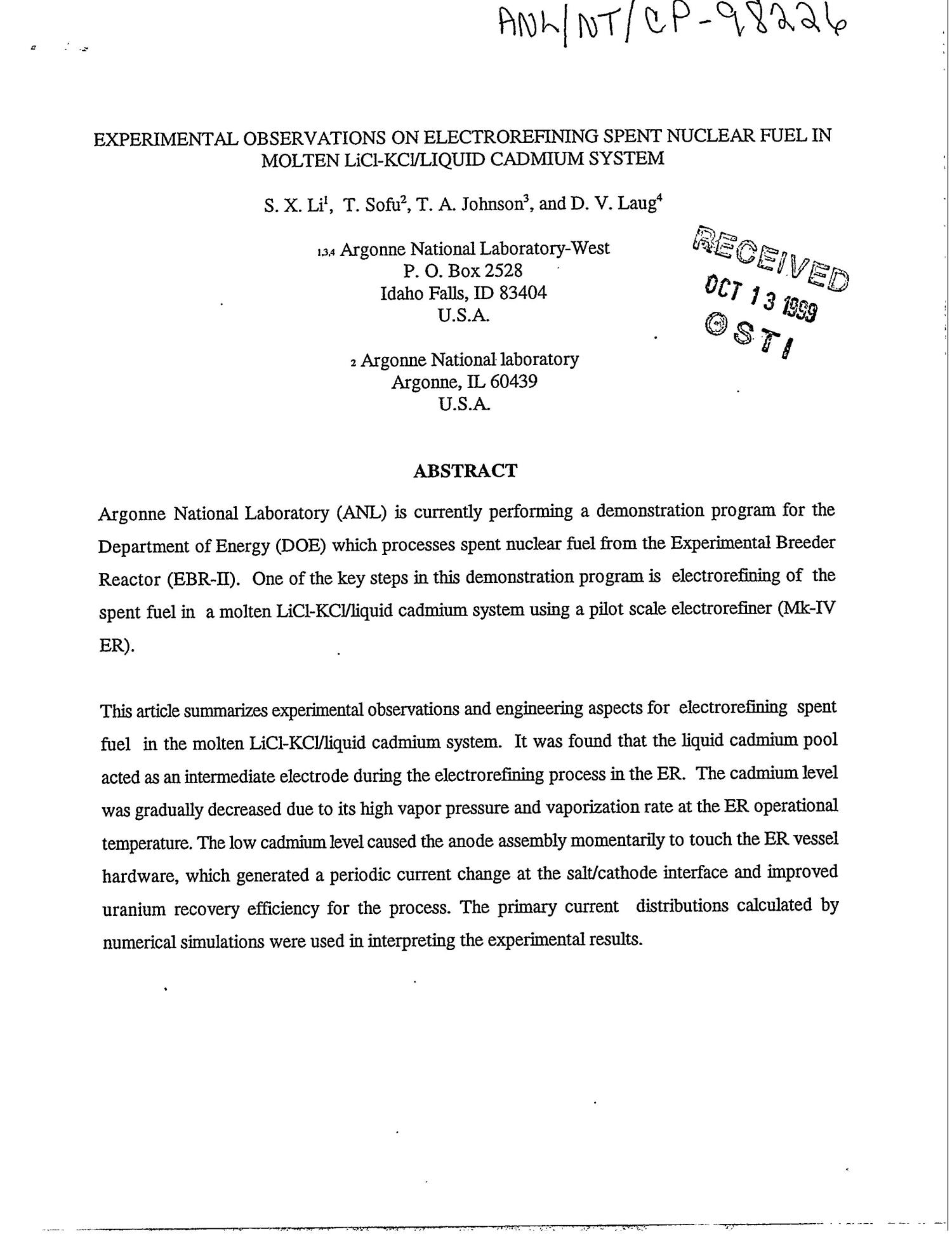 Experimental observations on electrorefining spent nuclear fuel in