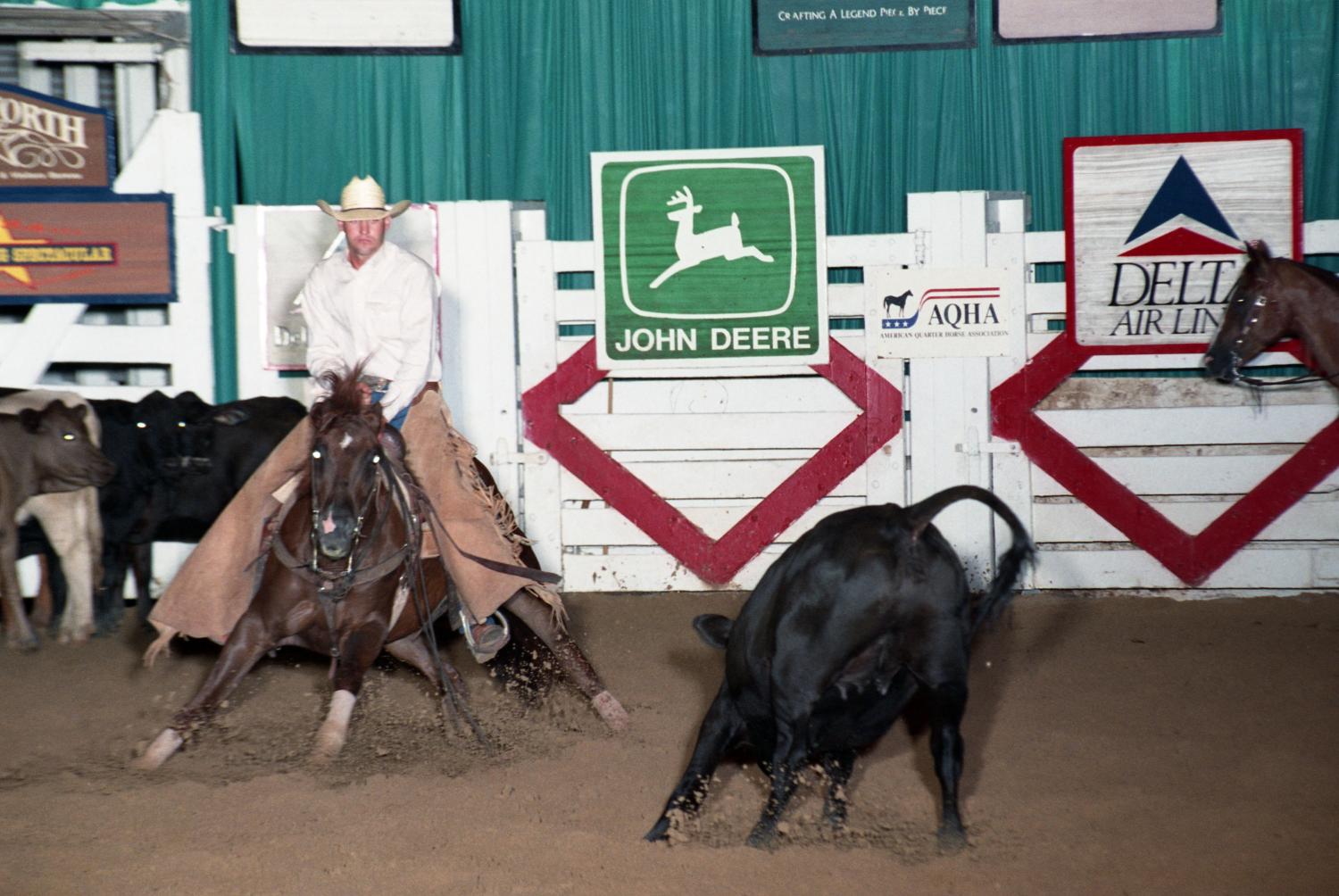 Cutting Horse Competition Image 1997_D101_25 UNT Digital Library