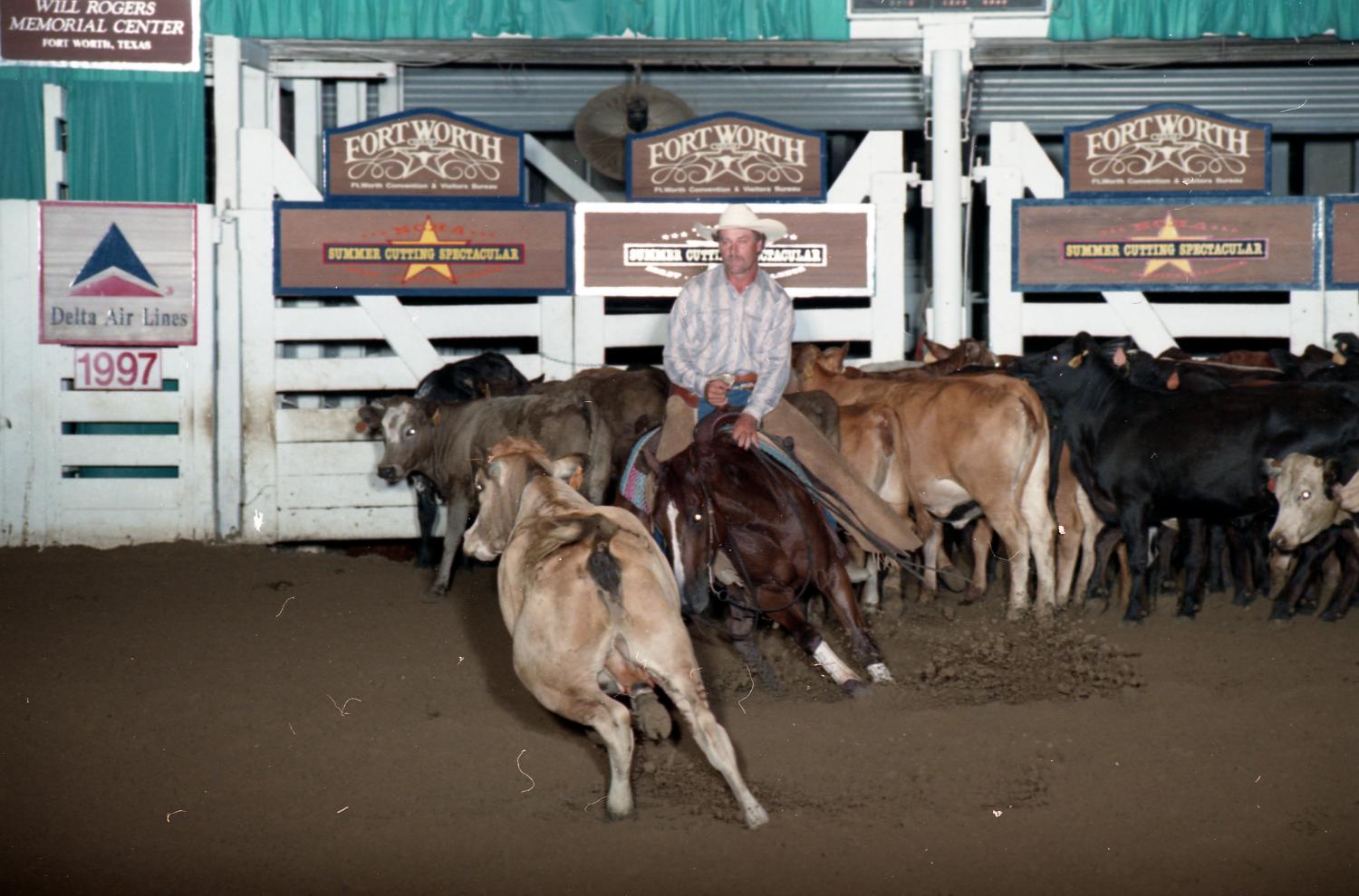 Cutting Horse Competition Image 1997_D17_28 UNT Digital Library