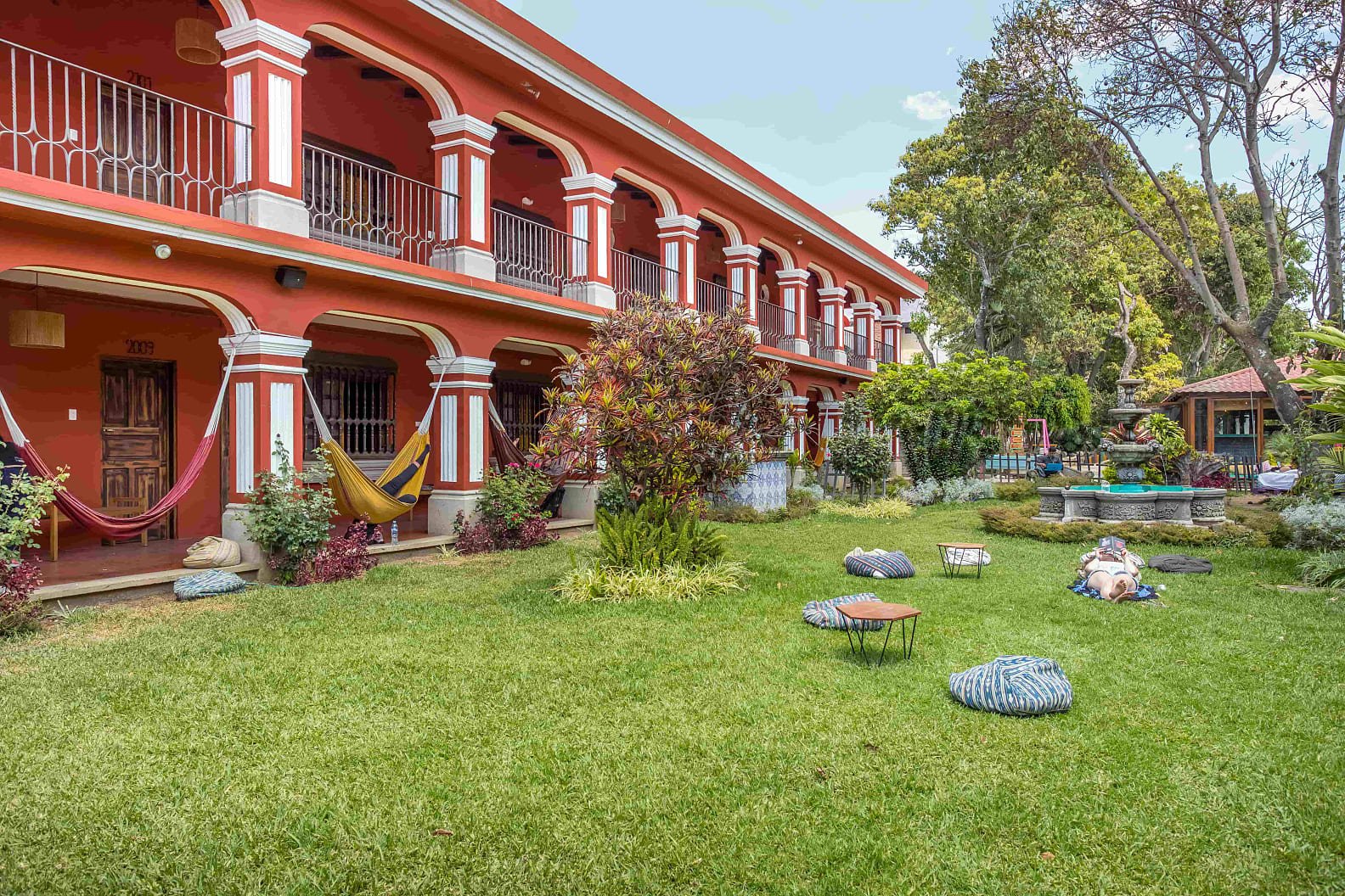 20 discount at Selina Antigua, Only for Digital Nomad World members