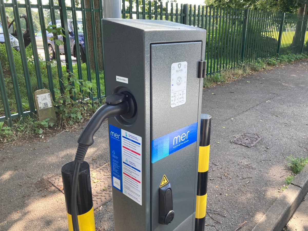 Electric vehicle charging points trial begins in Farnham, and